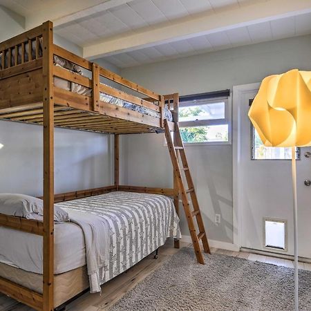 Remodeled Ventura Beach Home With Yard And Fire Pit! Екстер'єр фото