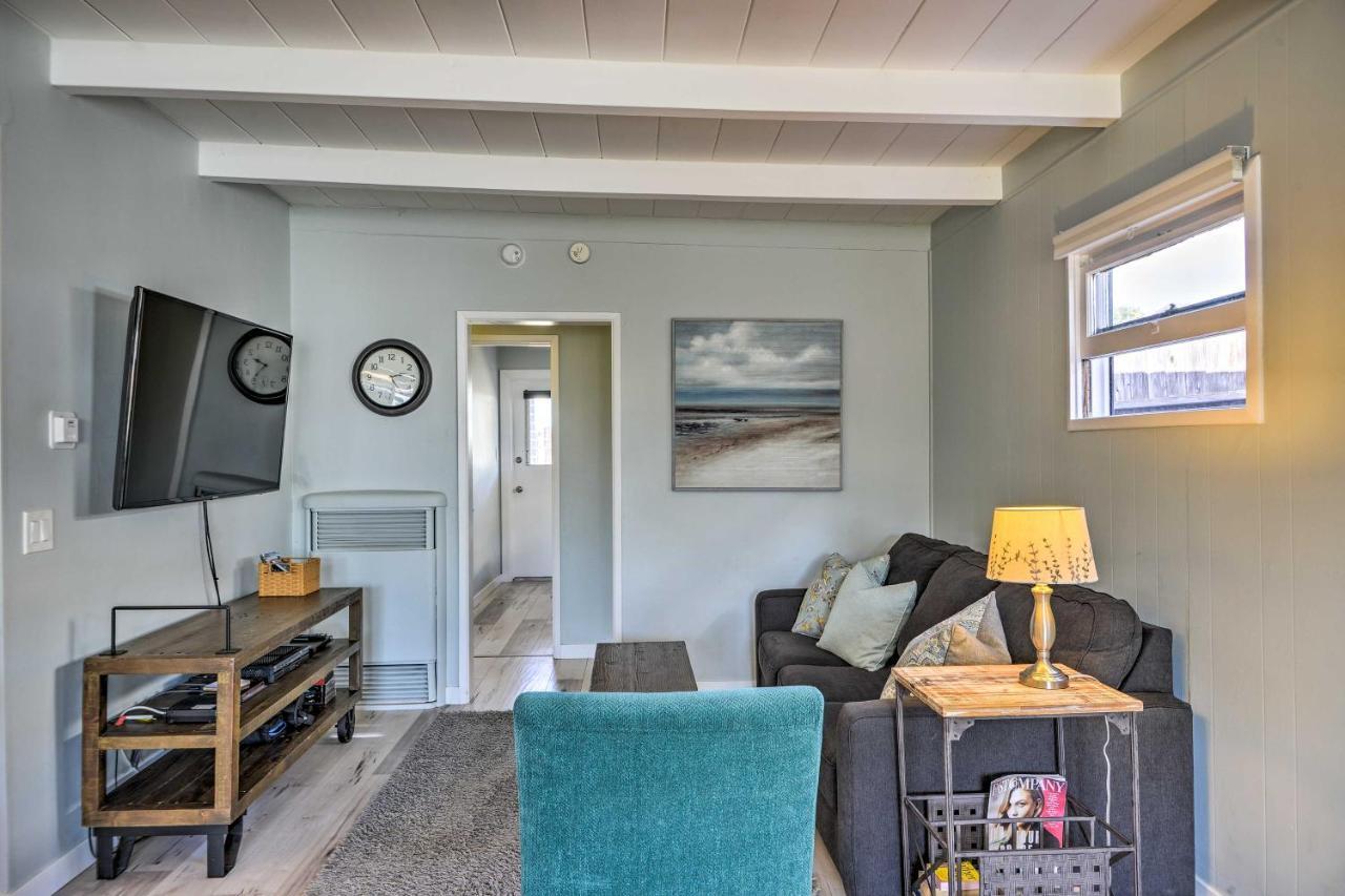Remodeled Ventura Beach Home With Yard And Fire Pit! Екстер'єр фото